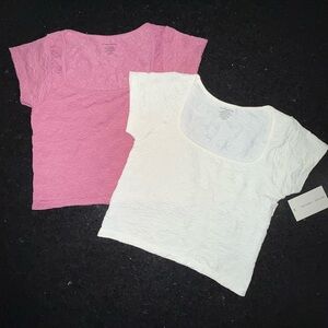 2 NEW STRETCH SQUARE NECK STRETCH CAP SLEEVES CROP TEES
WHITE PURPLE SZ M/L